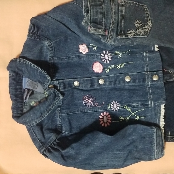 Girls Set 2t - Picture 3 of 5